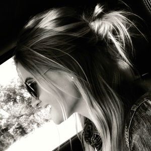 Meet your Posher, Jenna